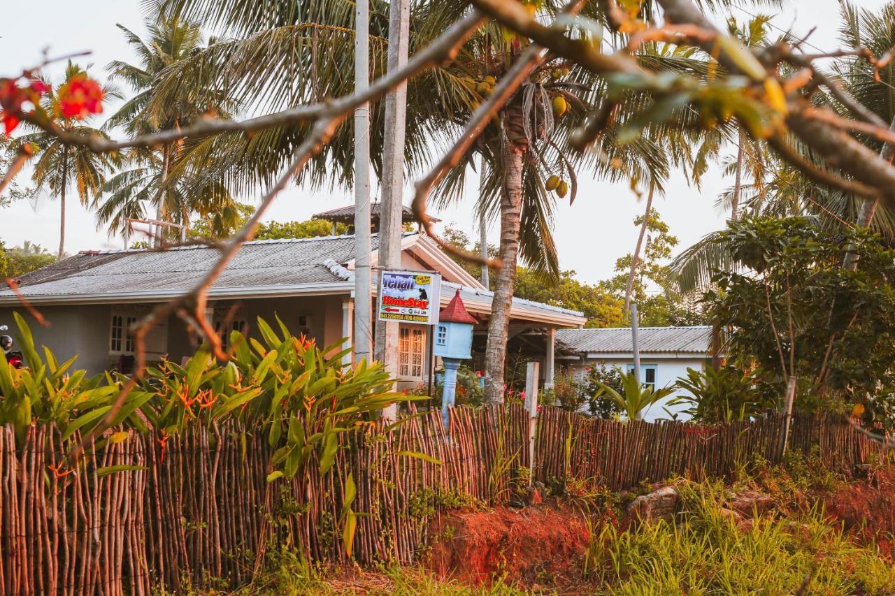 Tehan Homestay Dikwella Esterno foto