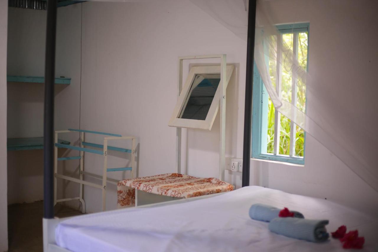 Tehan Homestay Dikwella Esterno foto
